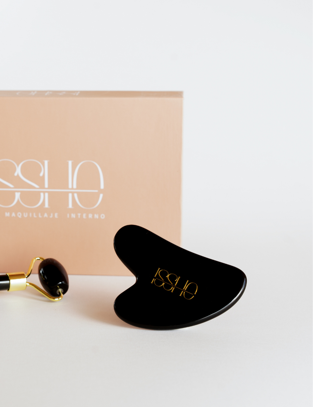 Set de Rodillo y Gua Sha ISSHO® de Obsidiana - Equilibrio